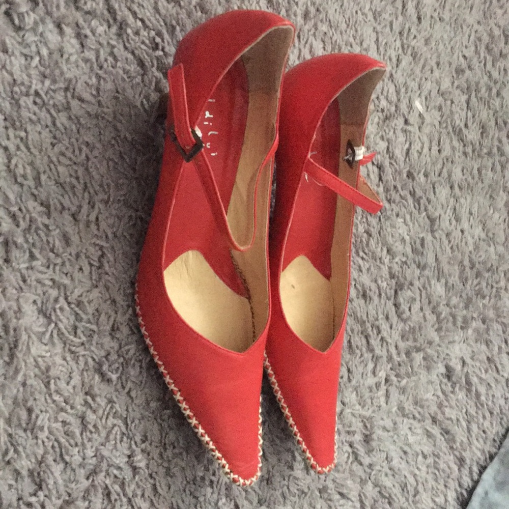 Leidilui by Gio shoes sz 39 US size 8.5 - Picture 1 of 4